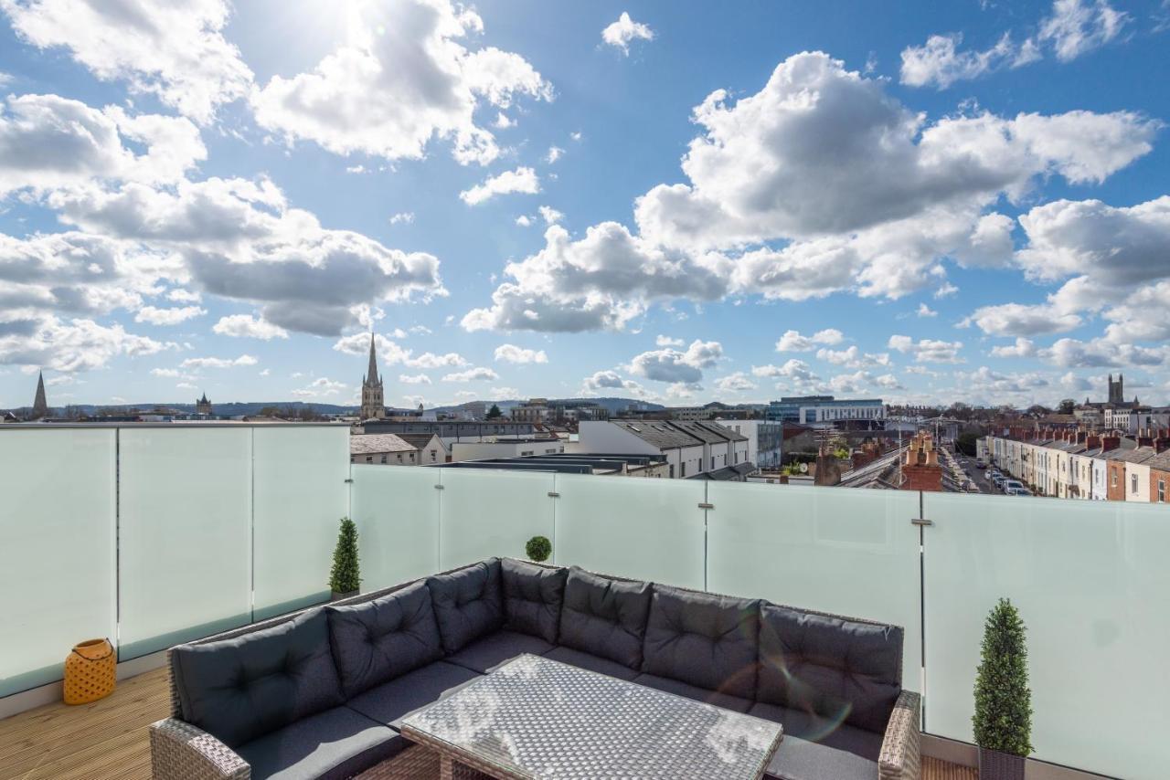 The Burton Penthouse By Fortuna Property Челтнем Екстер'єр фото